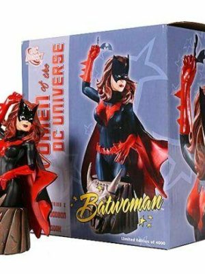 BATWOMAN BUST STATUE